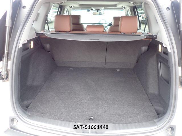 Honda CR-V HYBRID 2019-03 8335409-24