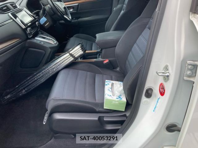 Honda CR-V HYBRID 2019-10 8411836-8