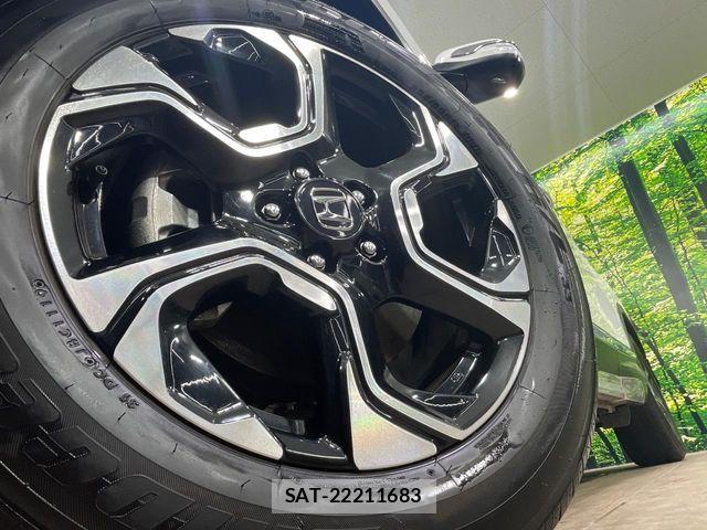 Honda CR-V HYBRID 2019-07 8828455-12