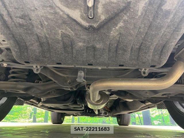Honda CR-V HYBRID 2019-07 8828455-18