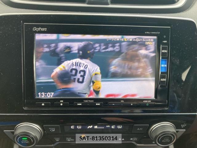 Honda CR-V HYBRID 2018-12 6544558-18