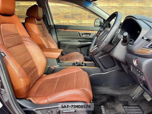 Honda CR-V HYBRID 2019-05 6790958-3
