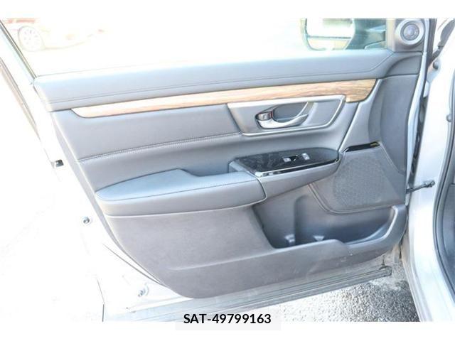 Honda CR-V HYBRID 2019-03 6790957-18