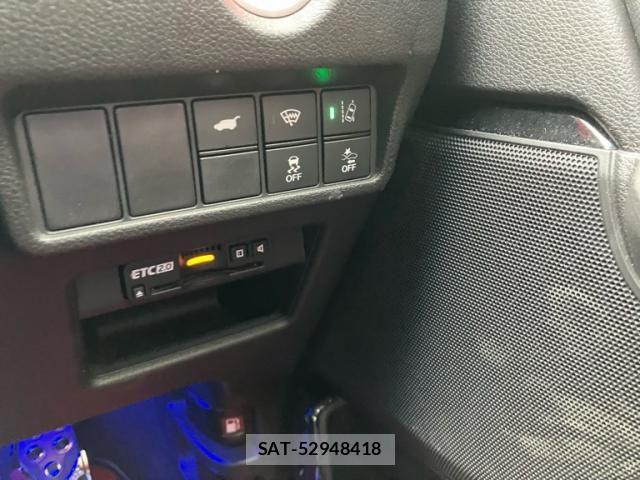 Honda CR-V HYBRID 2019-11 7326433-18
