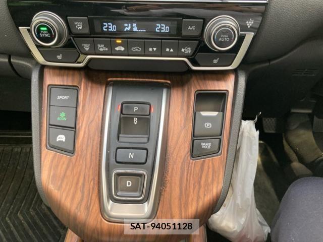 Honda CR-V HYBRID 2019-07 7615894-25