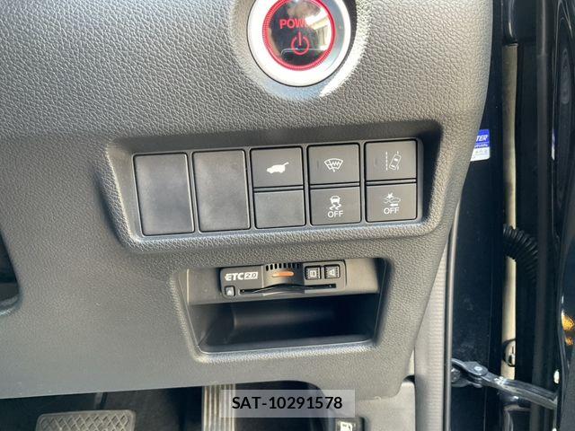 Honda CR-V HYBRID 2019-02 8485220-22