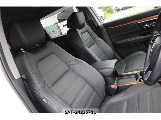 Honda CR-V HYBRID 2018-12 8828463-19