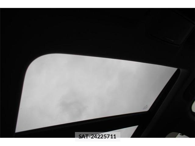 Honda CR-V HYBRID 2018-12 8828463-4