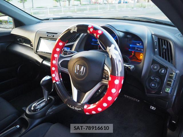 Honda CR-Z 2012-07 1227587-1