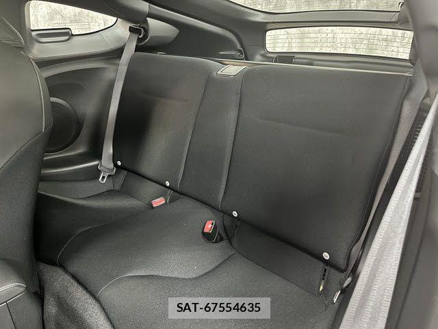 Honda CR-Z 2016-08 1281051-9