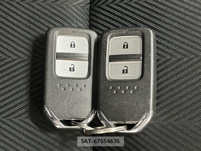 Honda CR-Z 2016-08 1281051-25