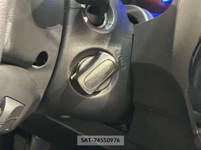 Honda CR-Z 2012-07 3356434-13