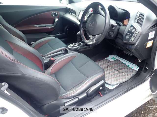 Honda CR-Z 2012-10 4108900-6