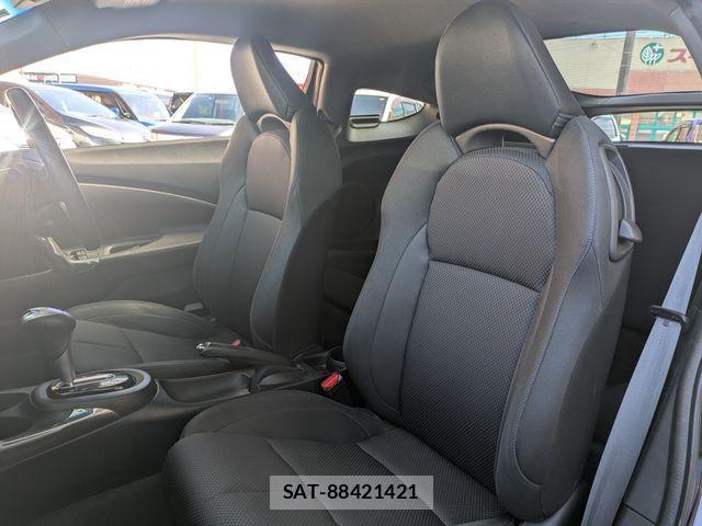 Honda CR-Z 2012-03 4175059-2