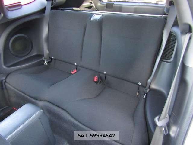 Honda CR-Z 2016-05 4638514-12