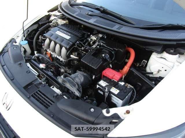 Honda CR-Z 2016-05 4638514-19