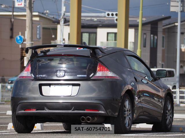 Honda CR-Z 2010-08 4936494-12