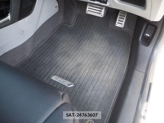 Honda CR-Z 2011-01 5864278-22