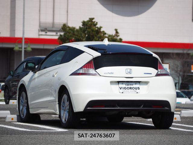 Honda CR-Z 2011-01 5864278-2