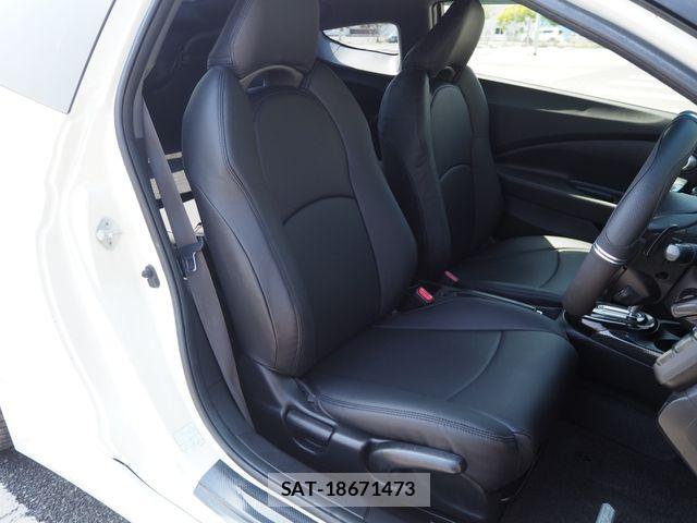 Honda CR-Z 2013-01 5864280-17