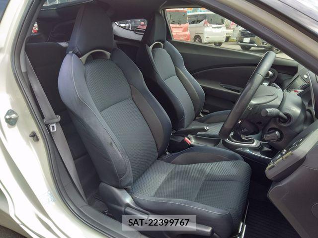Honda CR-Z 2013-04 6611269-9