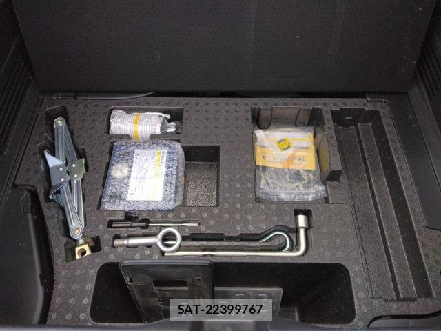 Honda CR-Z 2013-04 6611269-17