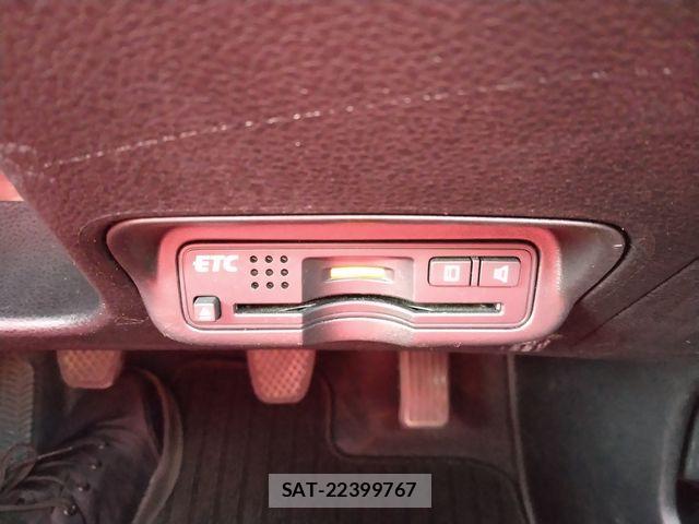 Honda CR-Z 2013-04 6611269-25