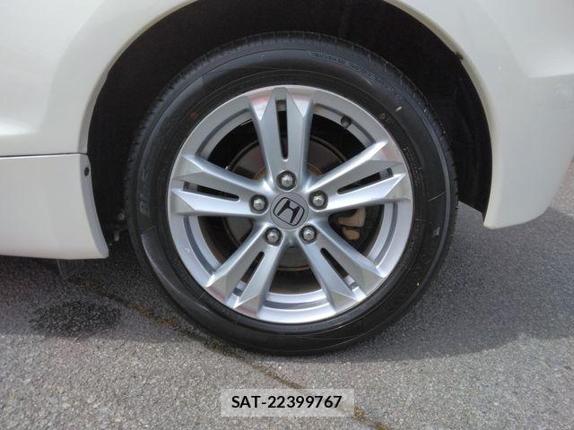 Honda CR-Z 2013-04 6611269-27
