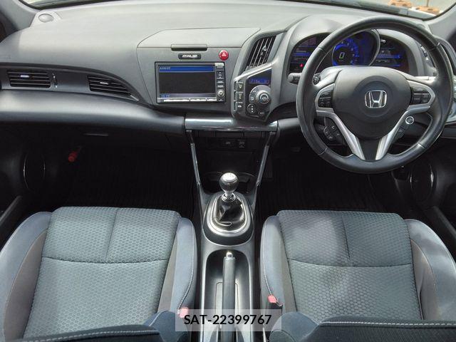 Honda CR-Z 2013-04 6611269-8