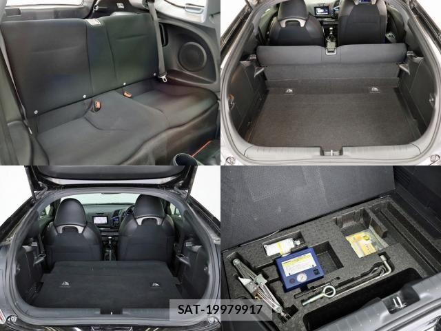 Honda CR-Z 2014-09 6641417-18