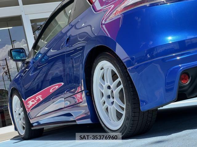 Honda CR-Z 2015-06 6751143-13