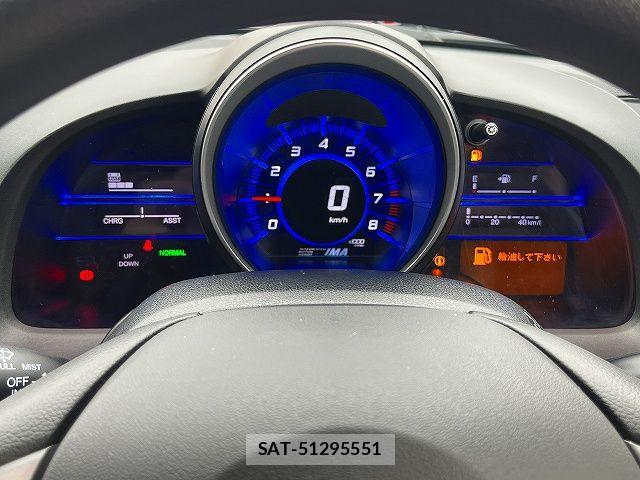 Honda CR-Z 2013-01 6814433-7