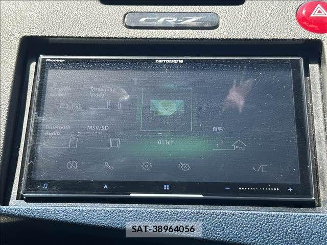Honda CR-Z 2013-04 6903781-11