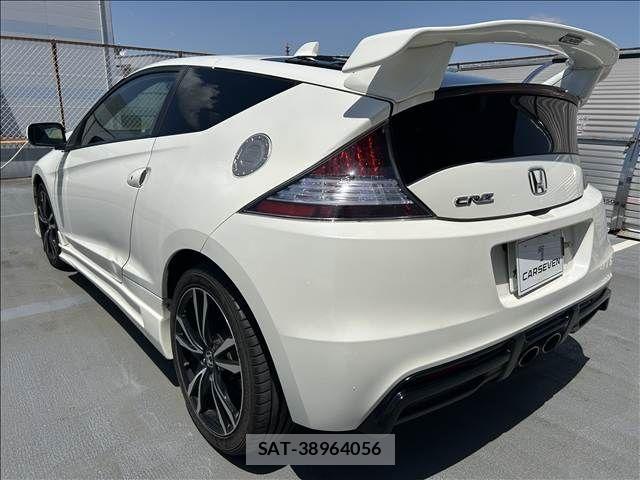 Honda CR-Z 2013-04 6903781-25