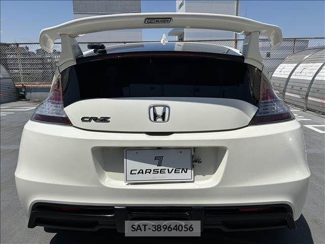 Honda CR-Z 2013-04 6903781-5