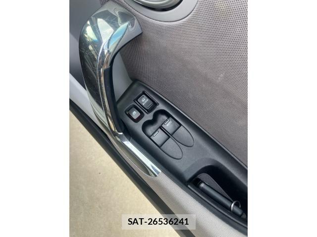Honda CR-Z 2010-08 7020274-16