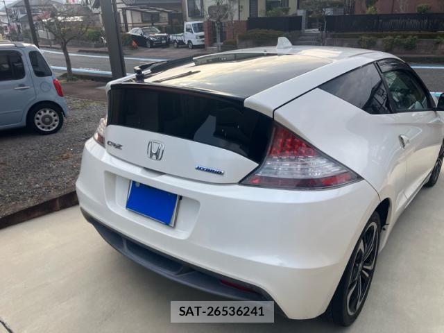 Honda CR-Z 2010-08 7020274-1