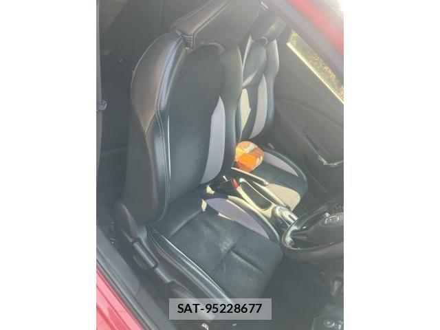 Honda CR-Z 2015-06 7020273-9