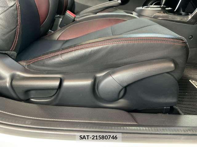 Honda CR-Z 2014-02 7216771-15