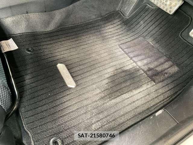 Honda CR-Z 2014-02 7216771-17