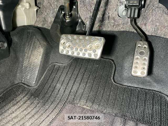 Honda CR-Z 2014-02 7216771-18