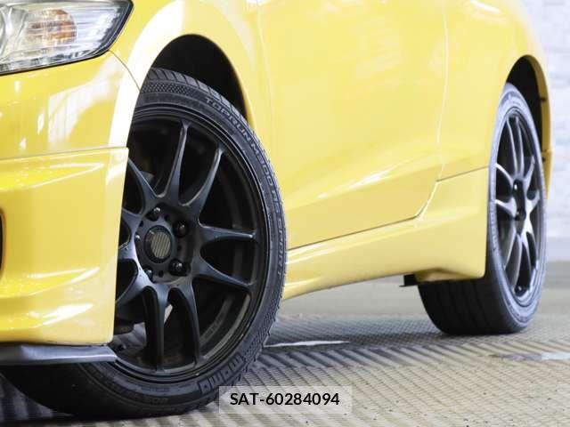 Honda CR-Z 2012-03 7216760-19
