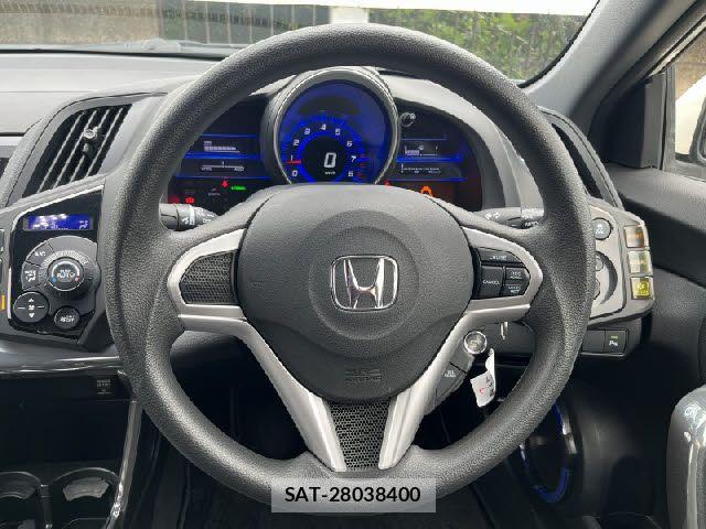 Honda CR-Z 2013-04 7216767-13