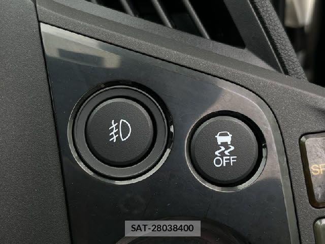 Honda CR-Z 2013-04 7216767-17
