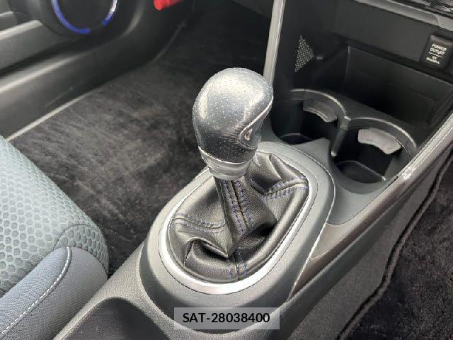 Honda CR-Z 2013-04 7216767-19