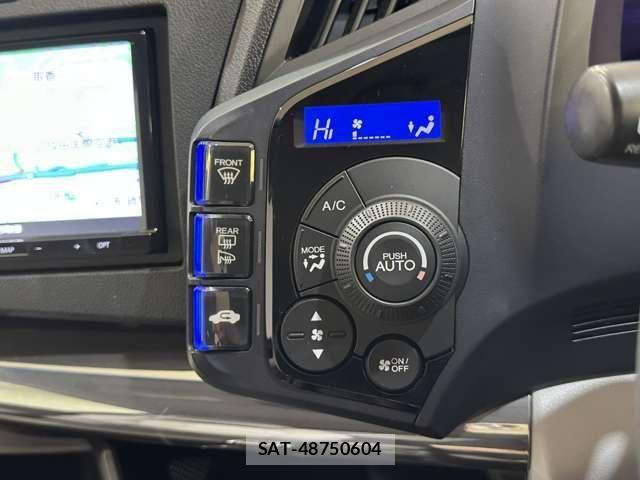 Honda CR-Z 2010-01 7216758-15