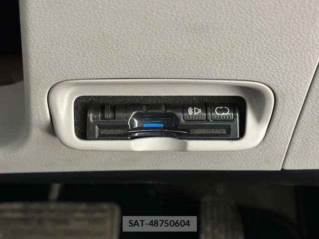 Honda CR-Z 2010-01 7216758-16