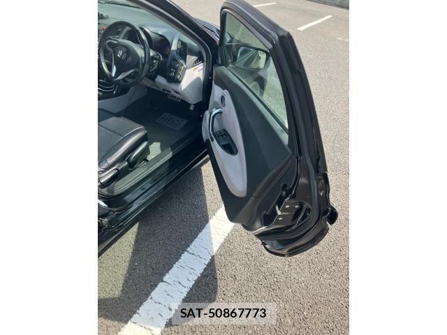 Honda CR-Z 2011-03 7216759-12