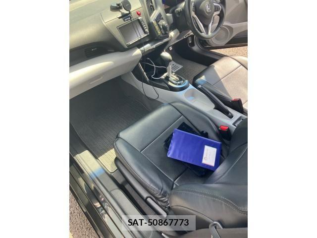 Honda CR-Z 2011-03 7216759-16