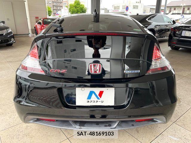 Honda CR-Z 2012-11 7216764-12